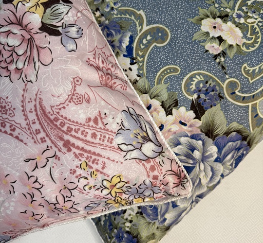 Подушка 60х60 с кантом (пух-перо/тик смесовый цветной)