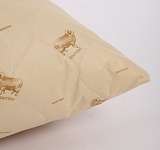 Подушка 70х70 Овечка (внешний слой: синтетическое волокно с добавлением шерсти, наполнитель: искусственный лебяжий пух, чехол: тик смесовый)